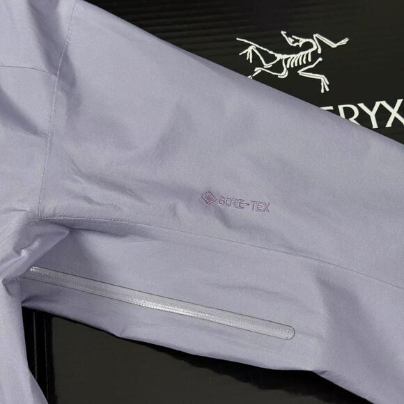 ARC'TERYX BETA LT GOER-TXE Purple Jacket - Picture 4 of 7
